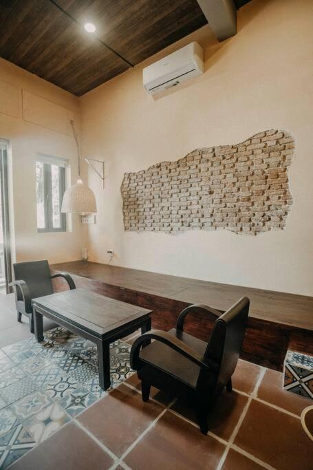 Stay&chill - H.3 - Spacious Loft Near Ben Thanh * Ho Chi Minh City