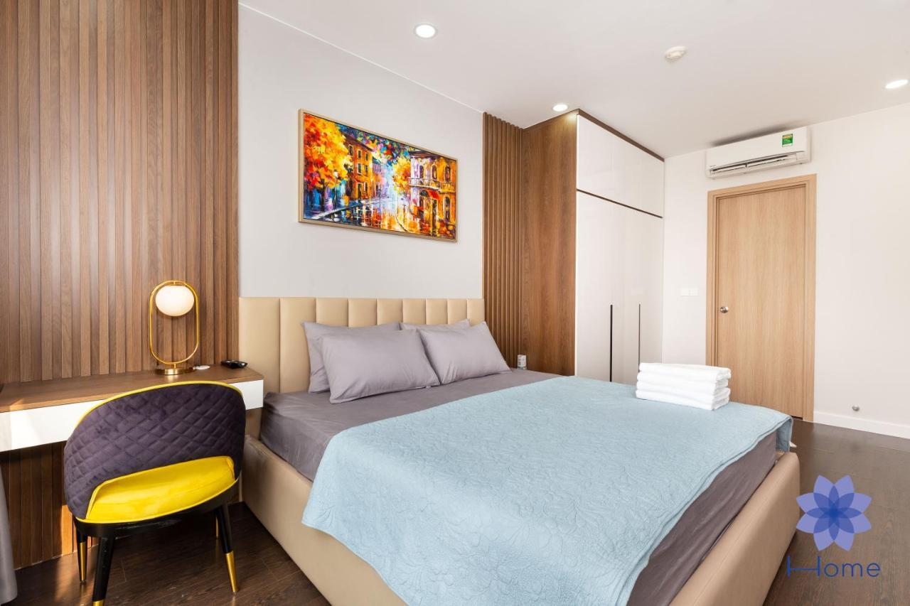 Ihome Furnished With Free Gym & Pool, Airport Pick-up Service * Ho Chi Minh City