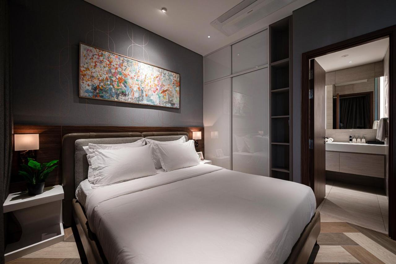 Apartment The Metropole Residences