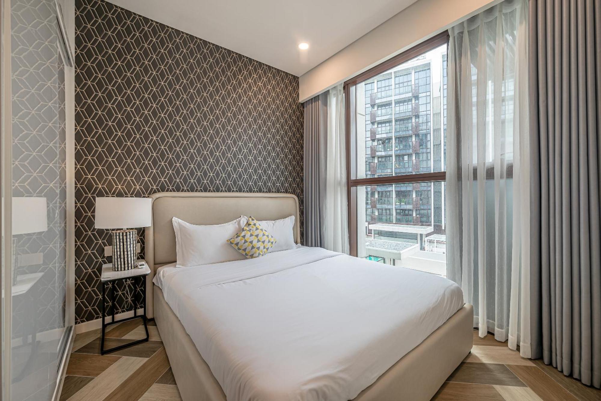 The Metropole Residences Apartment *