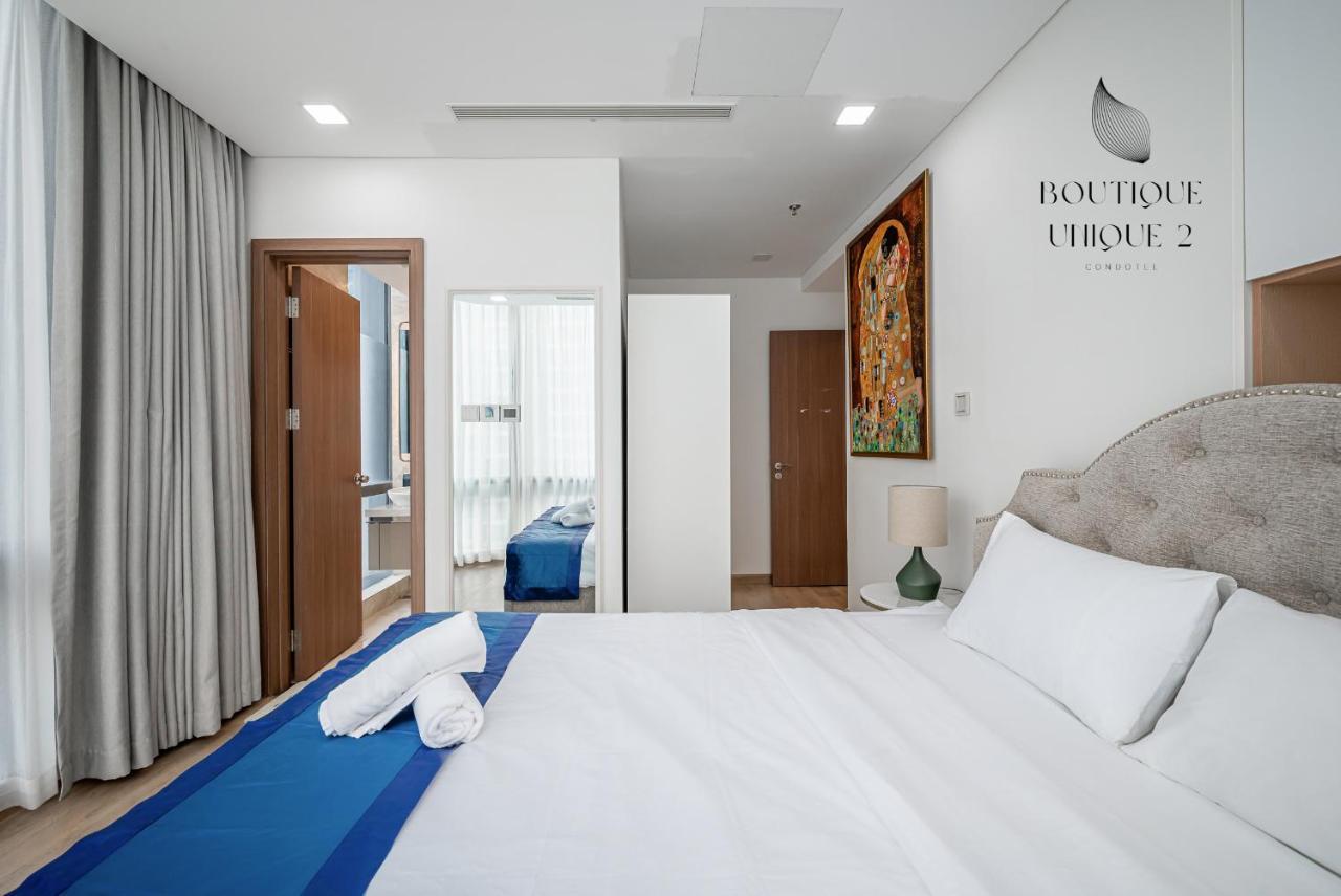 Boutique Unique Landmark 81 Vinhomes Central Park * Ho Chi Minh City