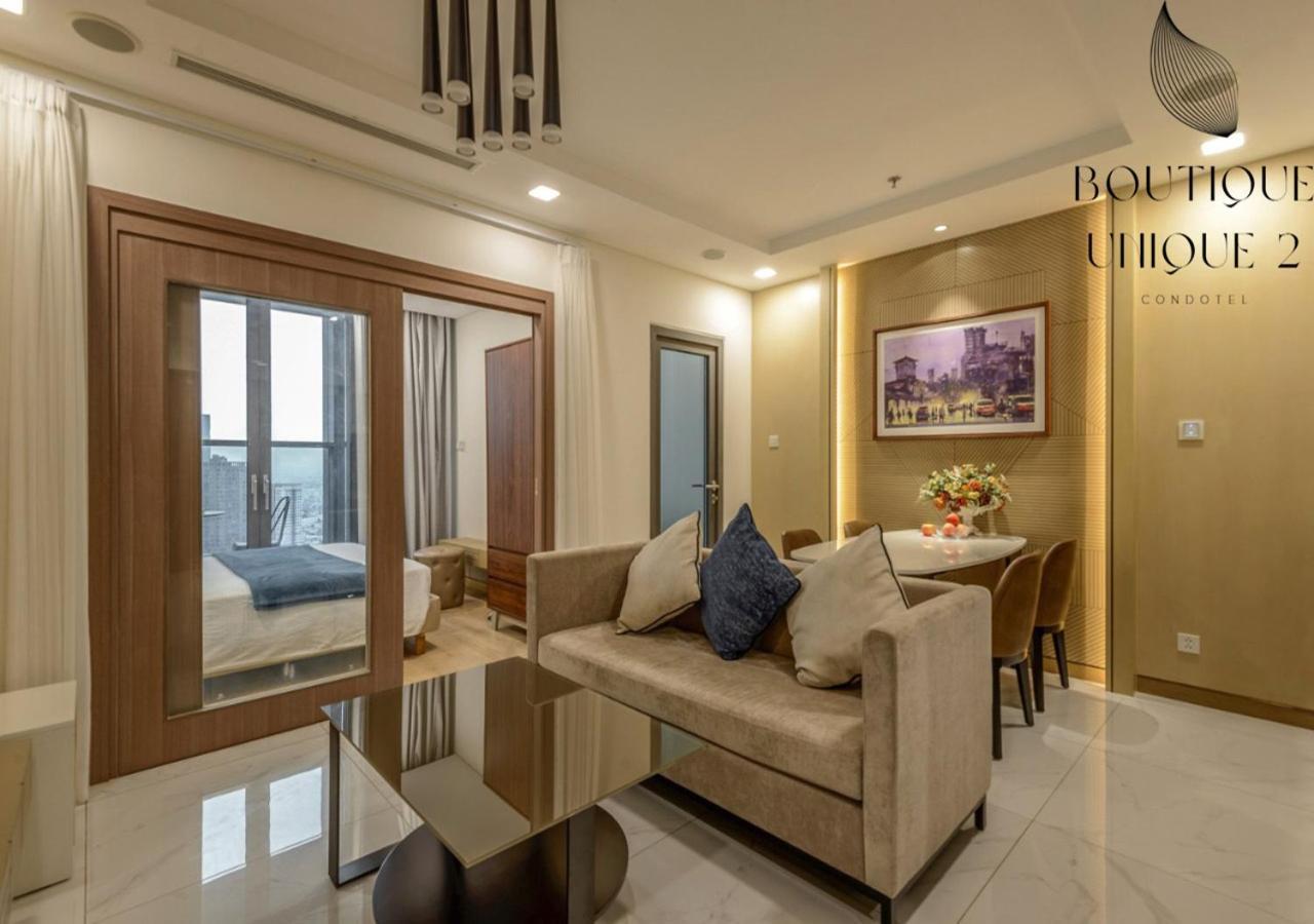 Boutique Unique Landmark 81 Vinhomes Central Park Ho Chi Minh City
