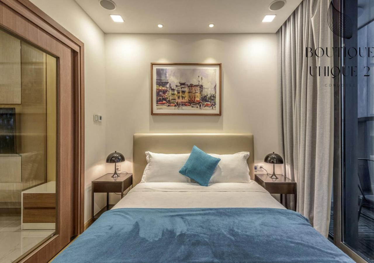Boutique Unique Landmark 81 Vinhomes Central Park Apartment *