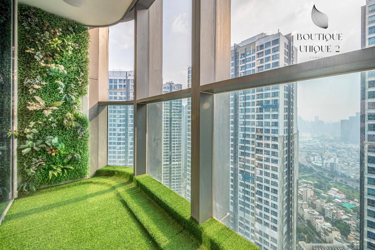 Boutique Unique Landmark 81 Vinhomes Central Park * Ho Chi Minh City