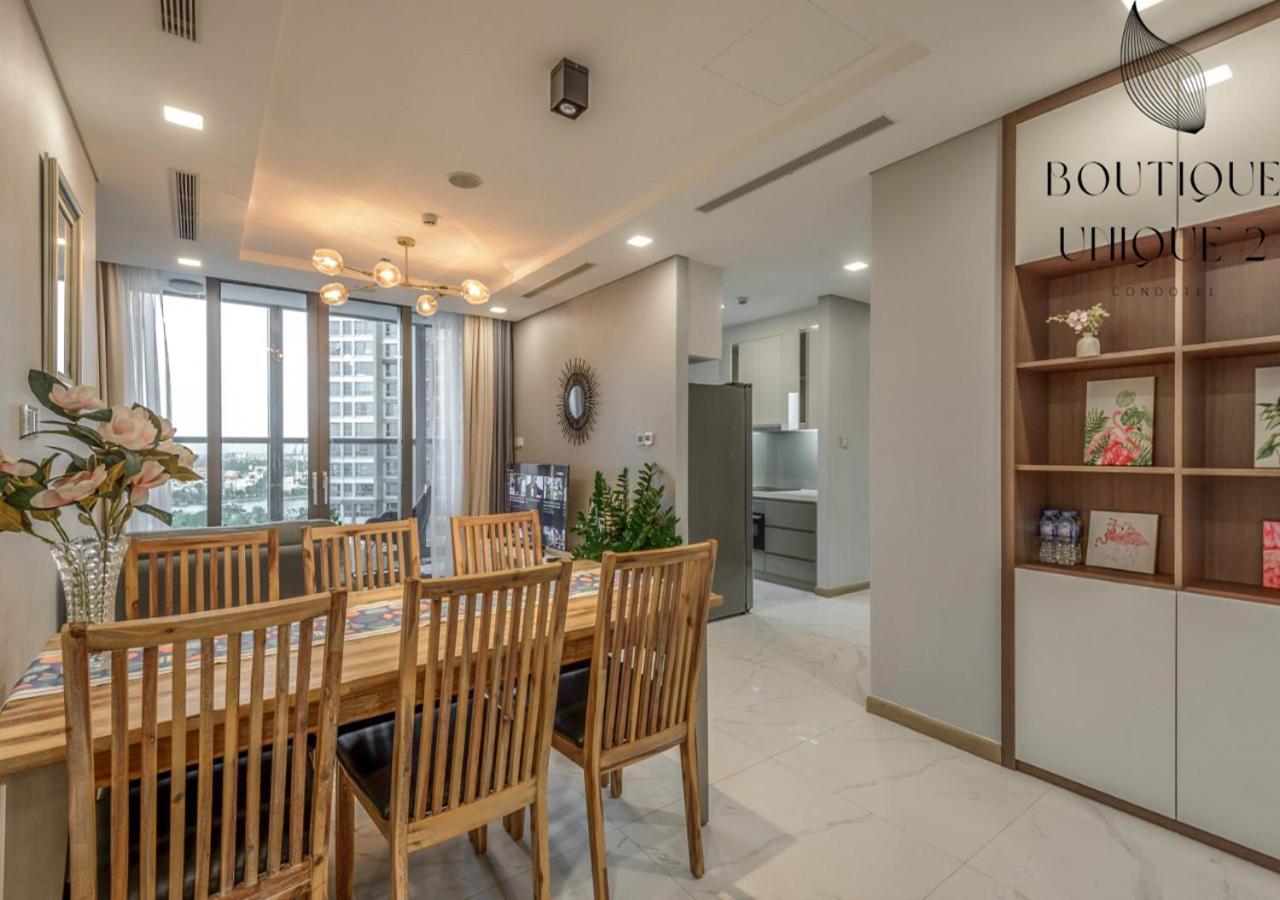 Boutique Unique Landmark 81 Vinhomes Central Park Apartment *