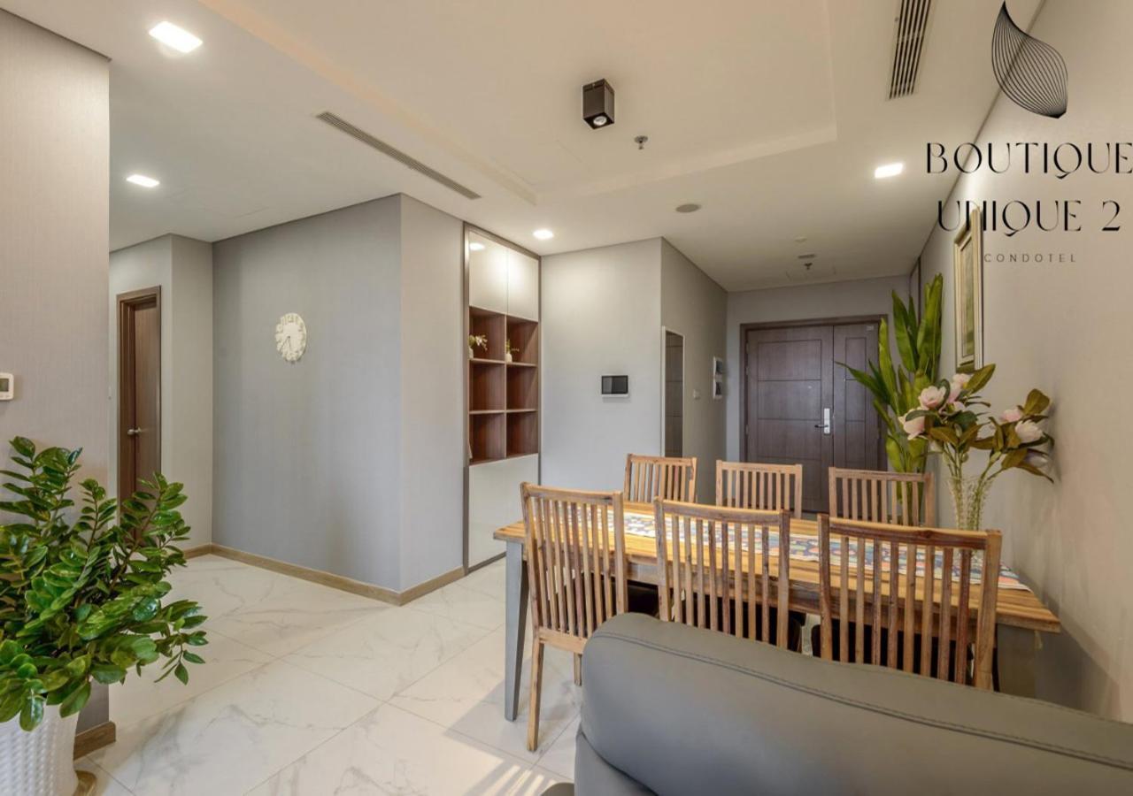 Boutique Unique Landmark 81 Vinhomes Central Park Apartment