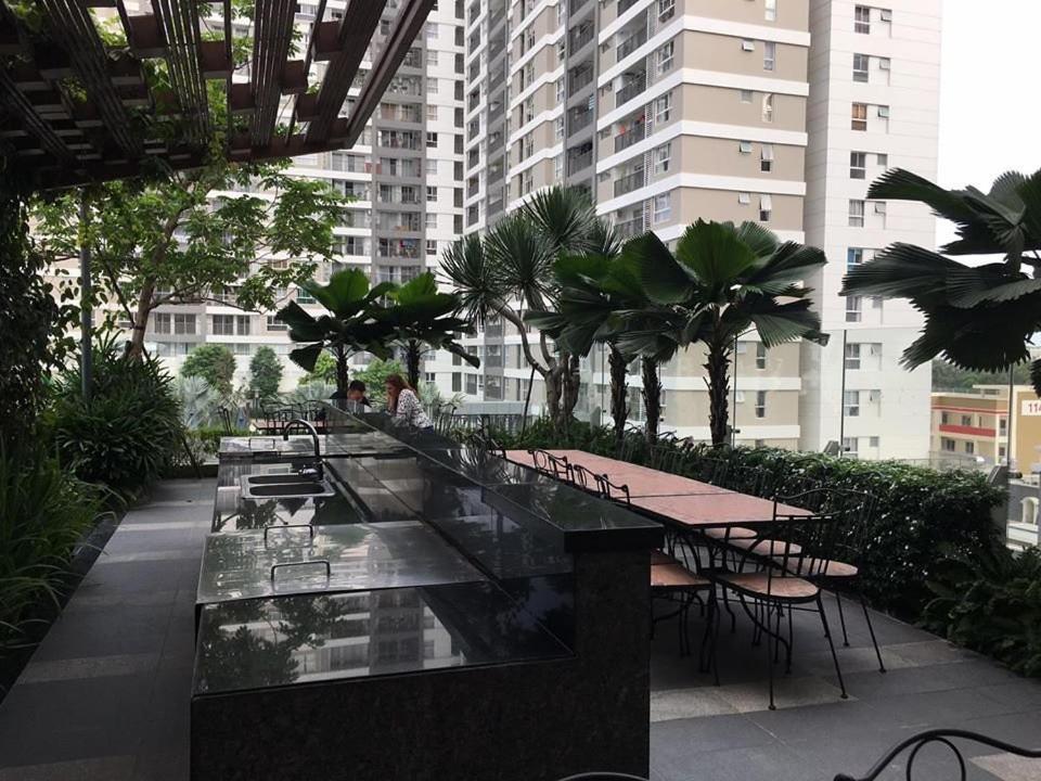 Orchard Garden -near Tsn Airport 5 Minutes -nice Ho Chi Minh City