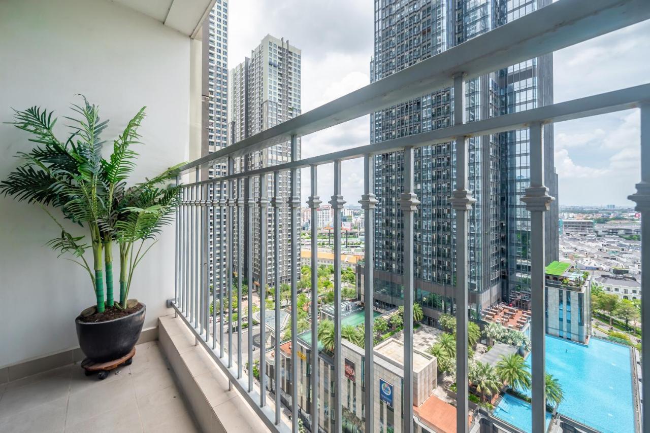 Premier Landmark Plus Vinhomes Central Park Apartment *