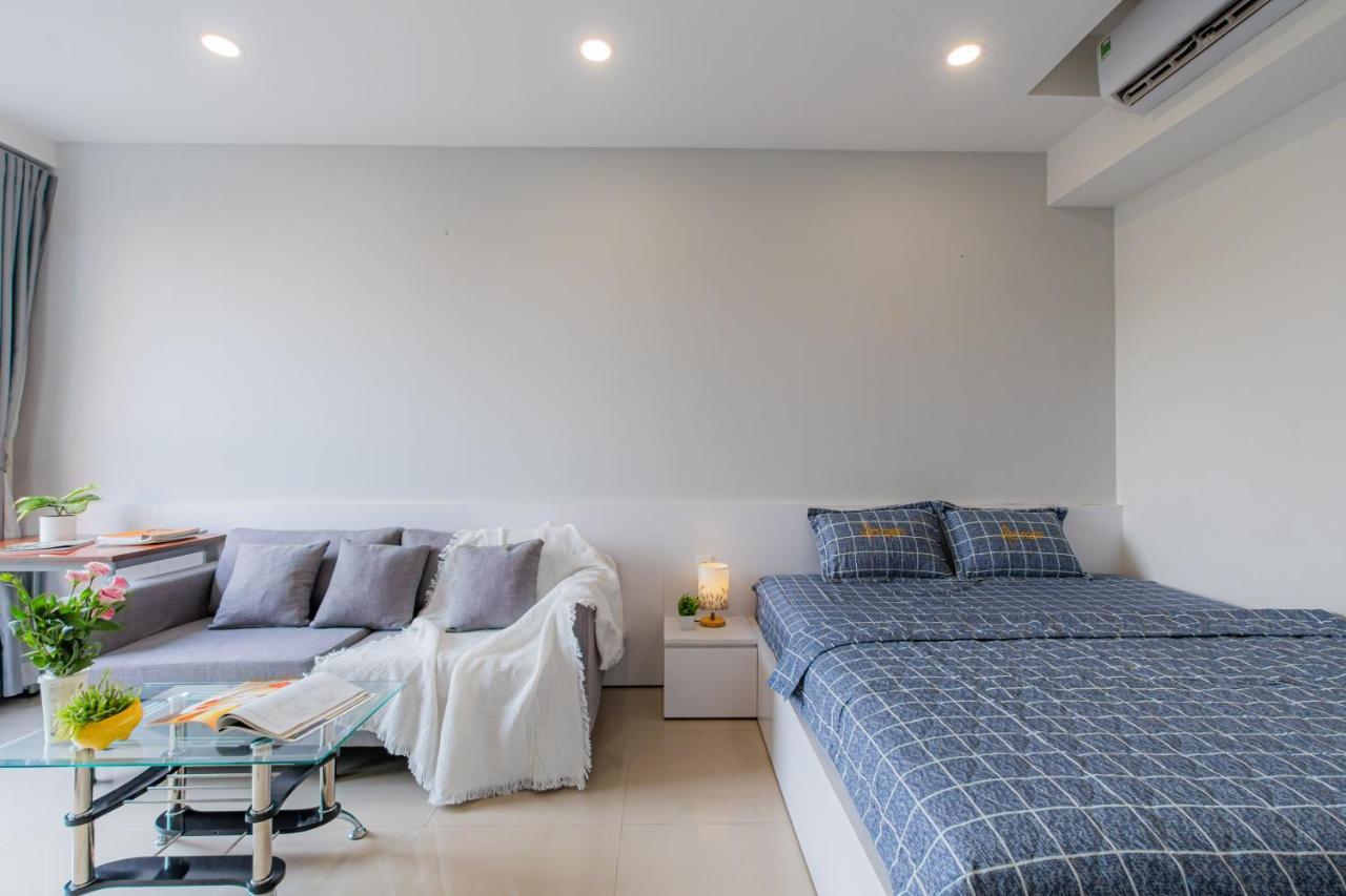 Orchard Park View Apartment-5 Minutes From Airport Apartment Ho Chi Minh City