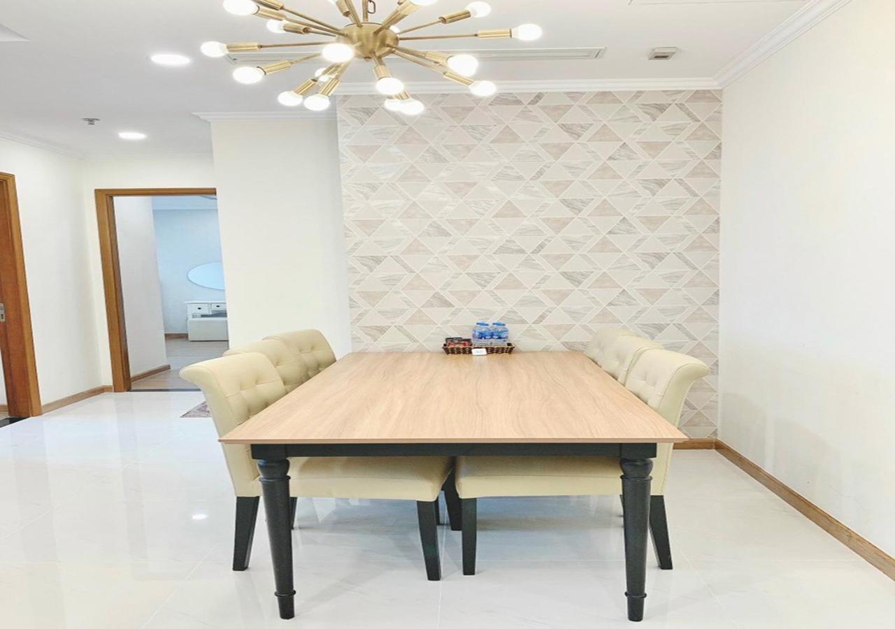 Apartment Landmark Plus Central Park Vista Ho Chi Minh City