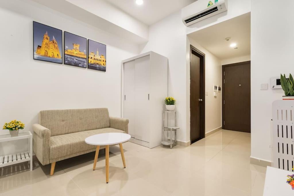 Stylish Studio The Tresor *