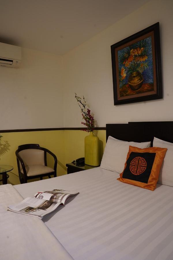 Trang An - 5 Minutes Landmark 81 Hotel 2*