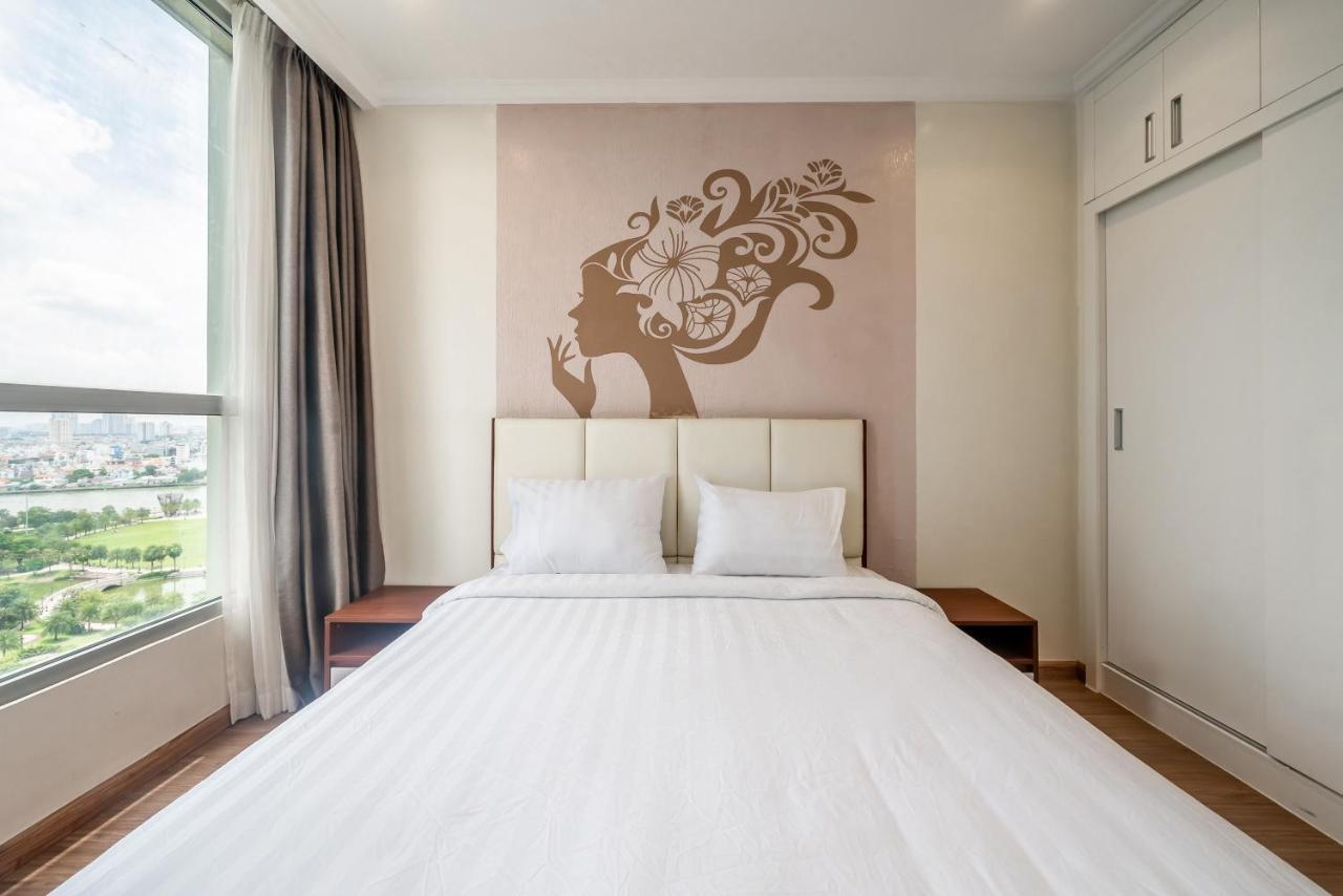 Landmark Plus Central Park Vista Apartment *
