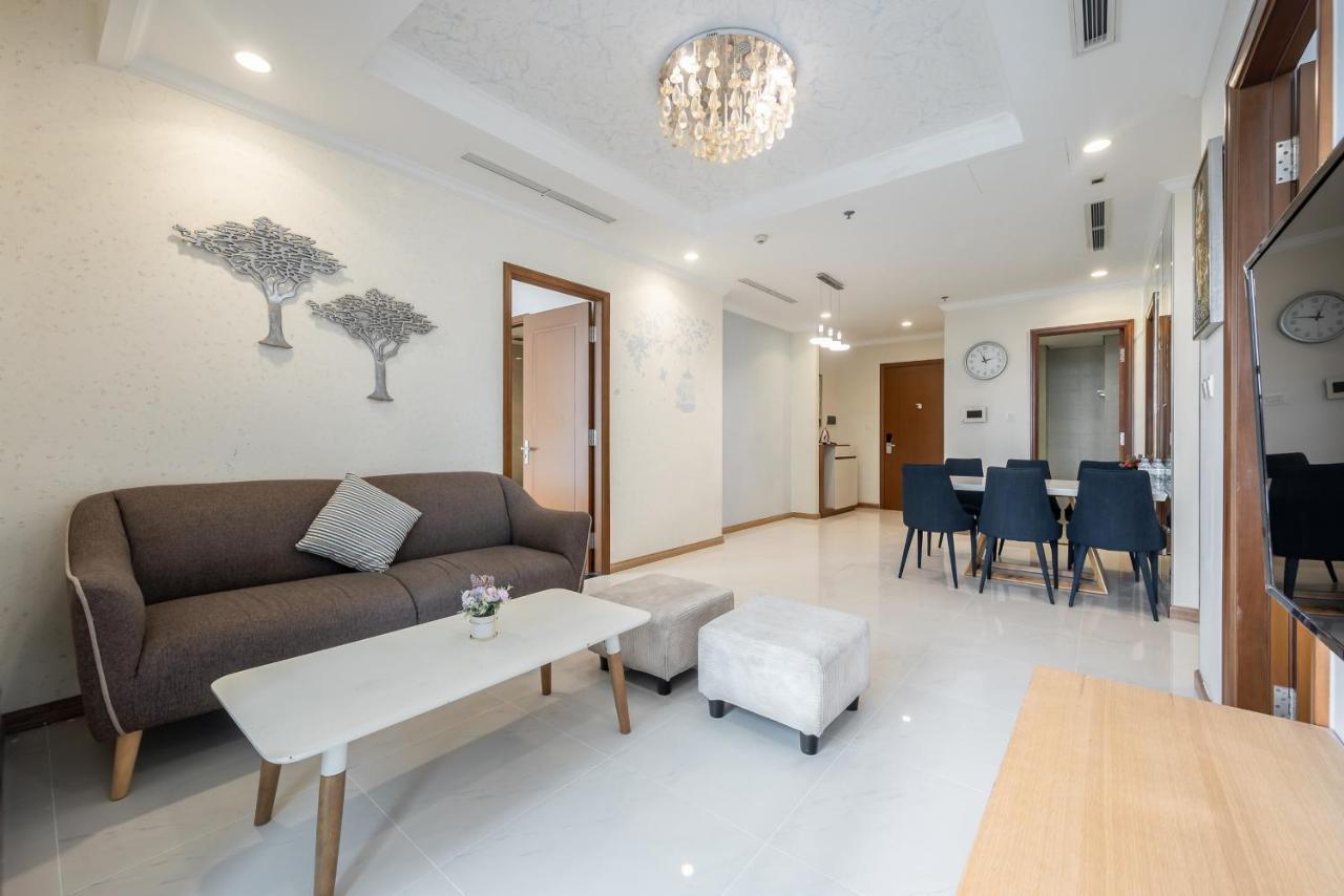 Landmark Plus Central Park Vista Apartment