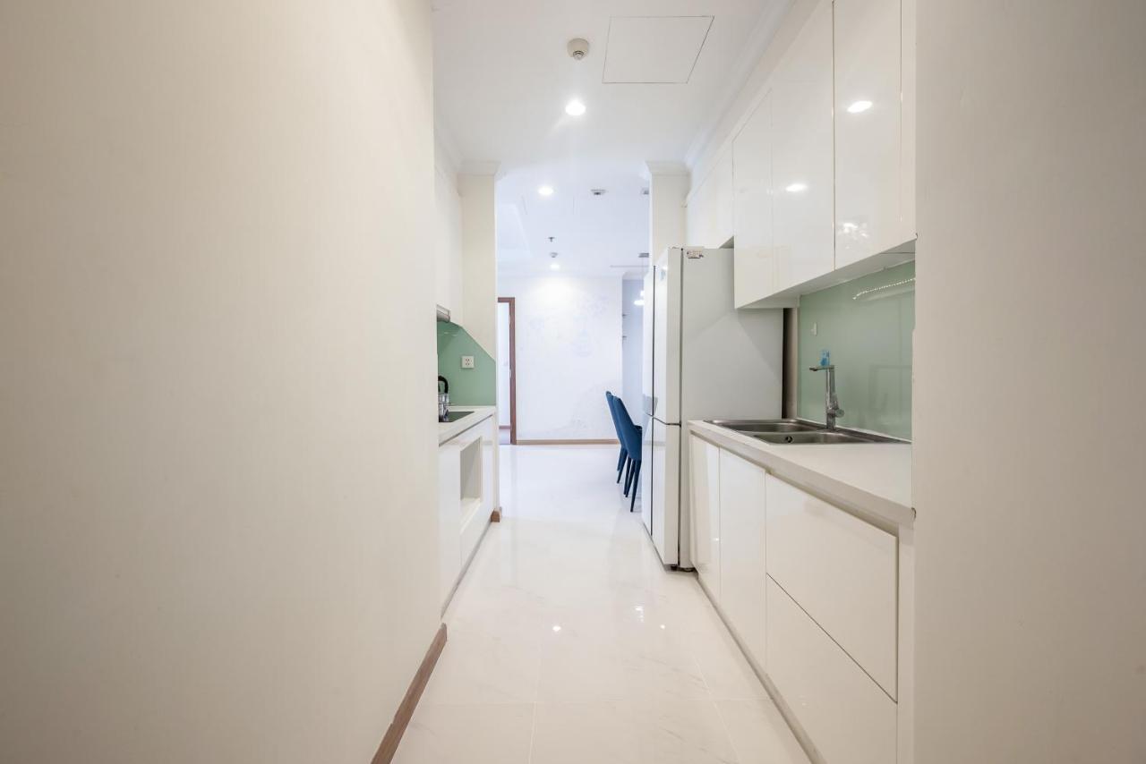 Premier Landmark Plus Vinhomes Central Park Apartment *