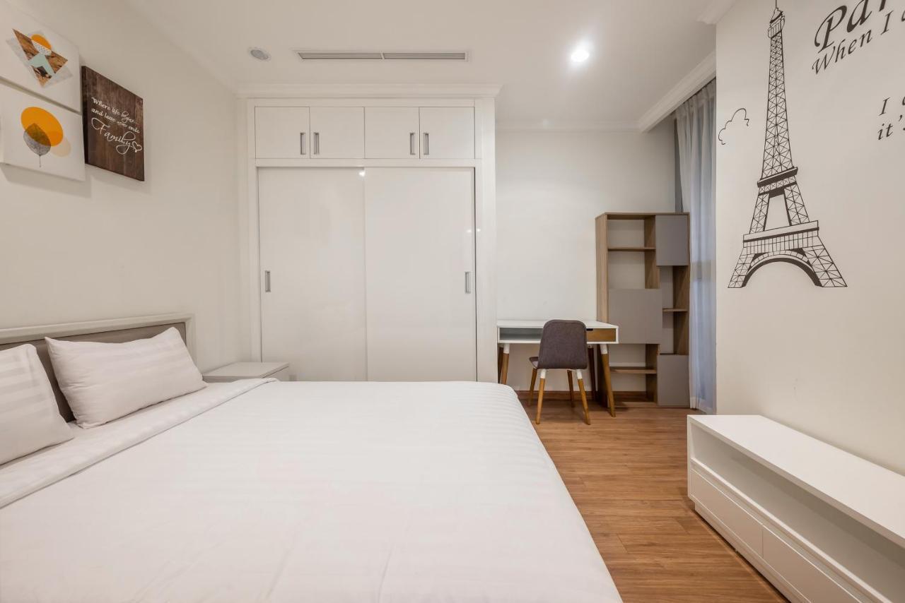 Premier Landmark Plus Vinhomes Central Park * Ho Chi Minh City