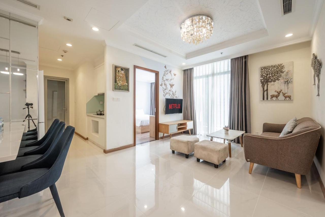 Premier Landmark Plus Vinhomes Central Park Ho Chi Minh City