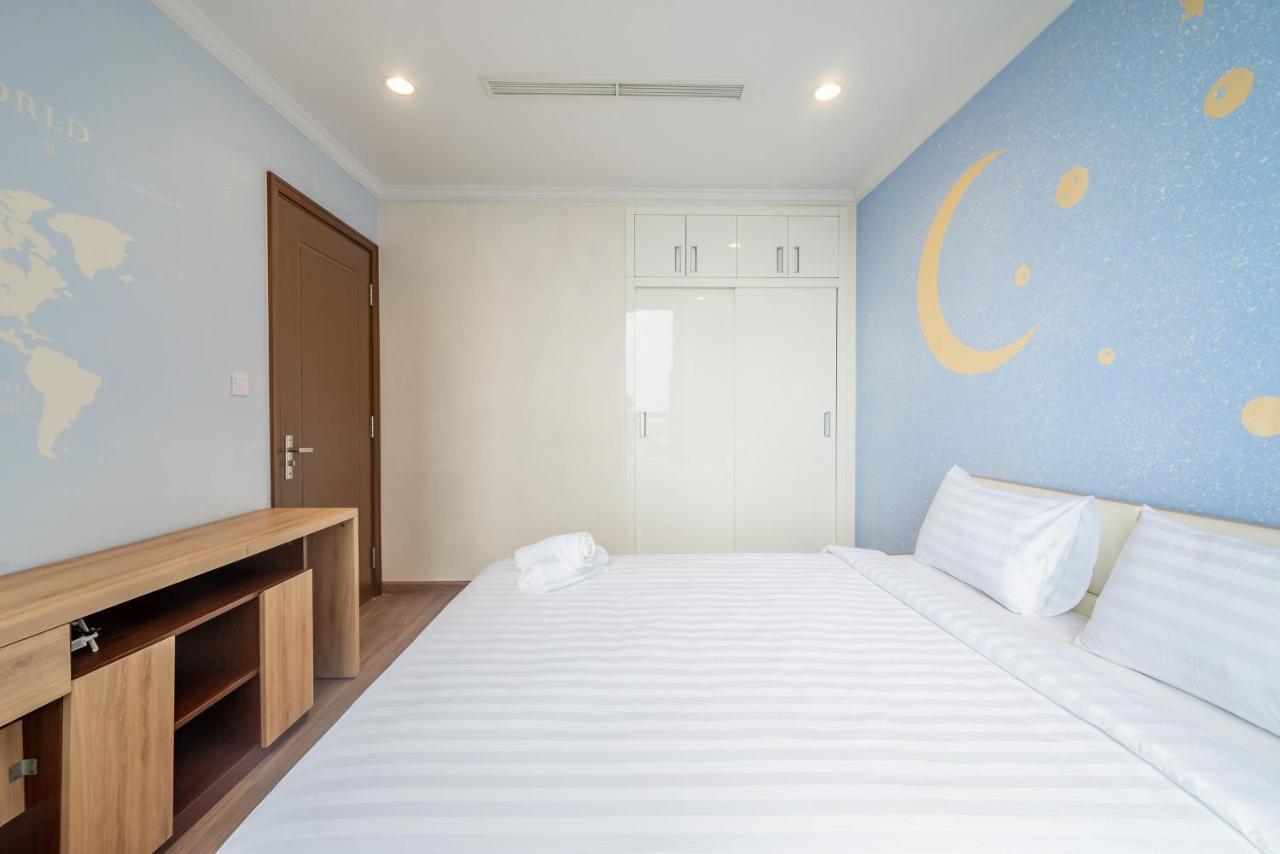 Premier Landmark Plus Vinhomes Central Park * Ho Chi Minh City