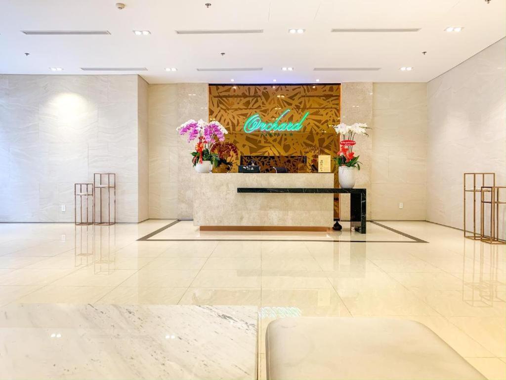Orchard Park View Apartment-5 Minutes From Airport Ho Chi Minh City