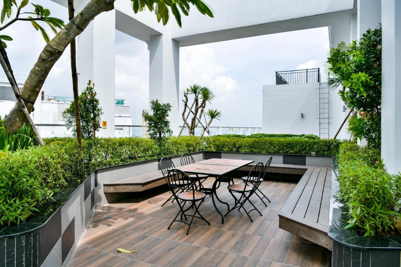 The Tresor Free Pool & Gym Apartment