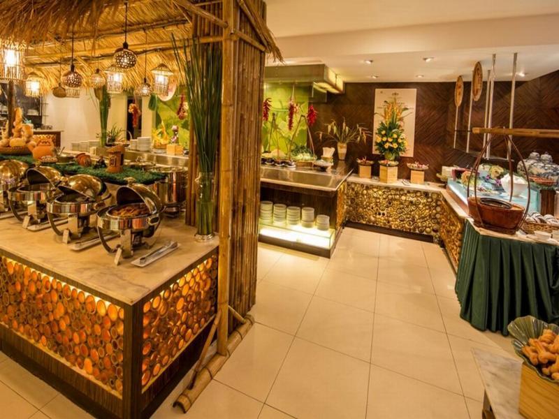 Palace Saigon Hotel