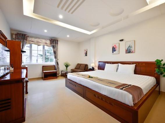 Young Dong & Hotel Ho Chi Minh City