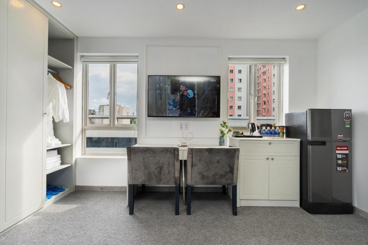 Apartment The Arrivals - Saigon Center - Best View Pool - 10 Stars Ho Chi Minh City