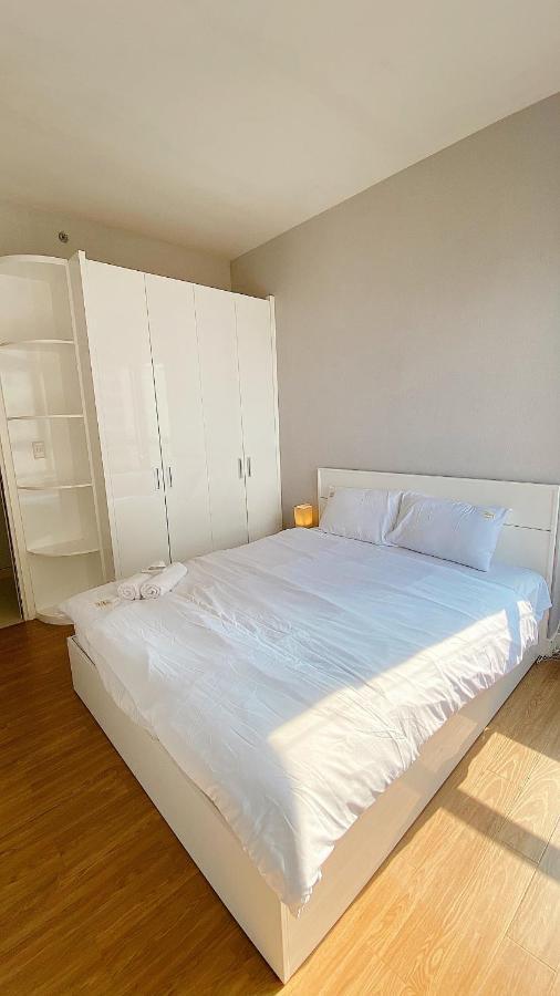 Monmon - Masteri Thao Dien - 3br - River & Landmark 81 View Apartment