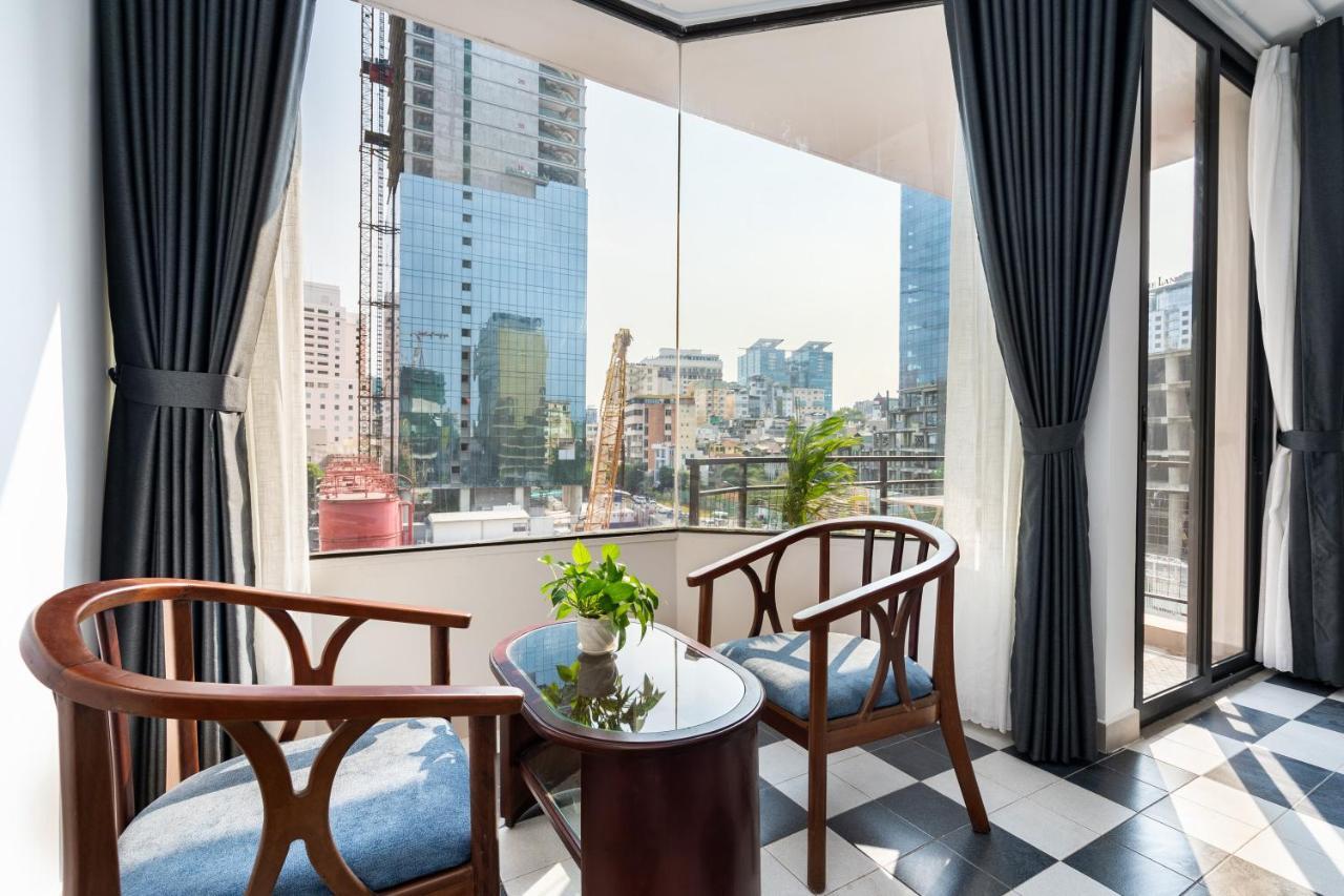 Arista 5 - Serviced Apartment
