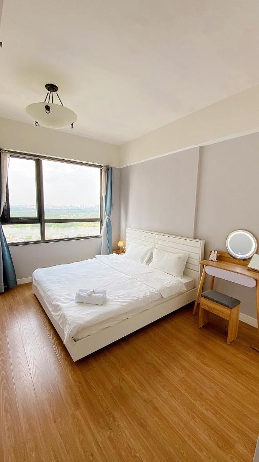 Monmon - Masteri Thao Dien - 3br - River & Landmark 81 View Apartment