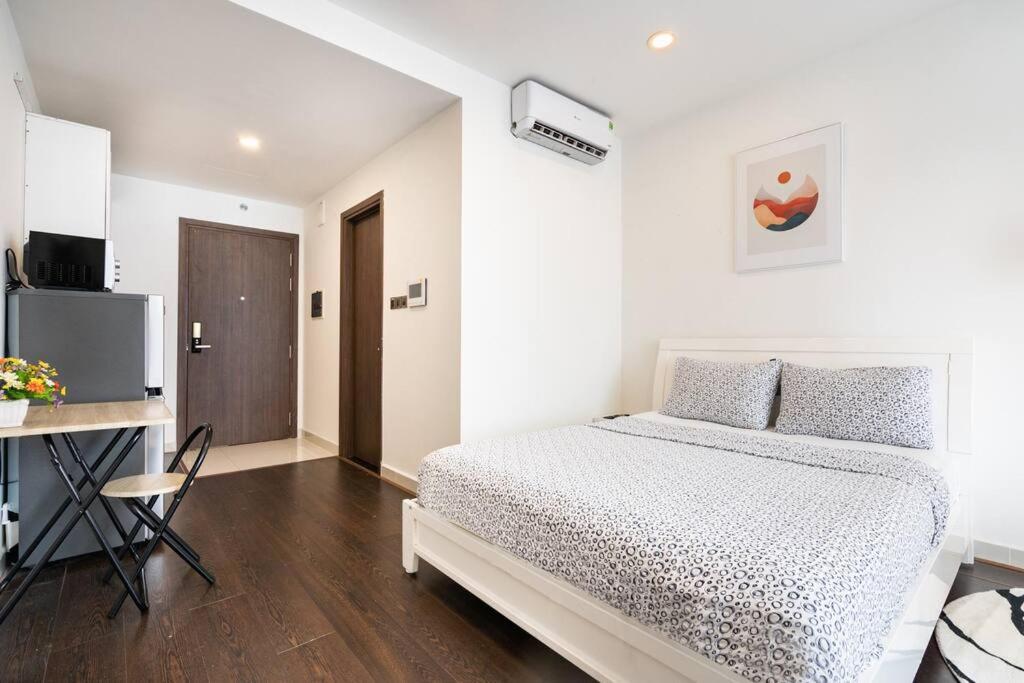 Stylist Studio-saigon Royal-hana Apart-1601