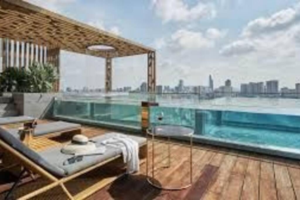 Apartment The Rixx Wonderful @ D1 Mension/pool/gym Ho Chi Minh City