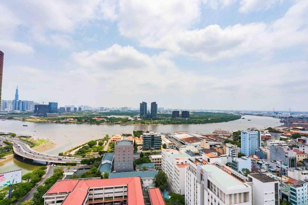 Saigon Royal - 2br River View - Hana 25 Floor * Ho Chi Minh City