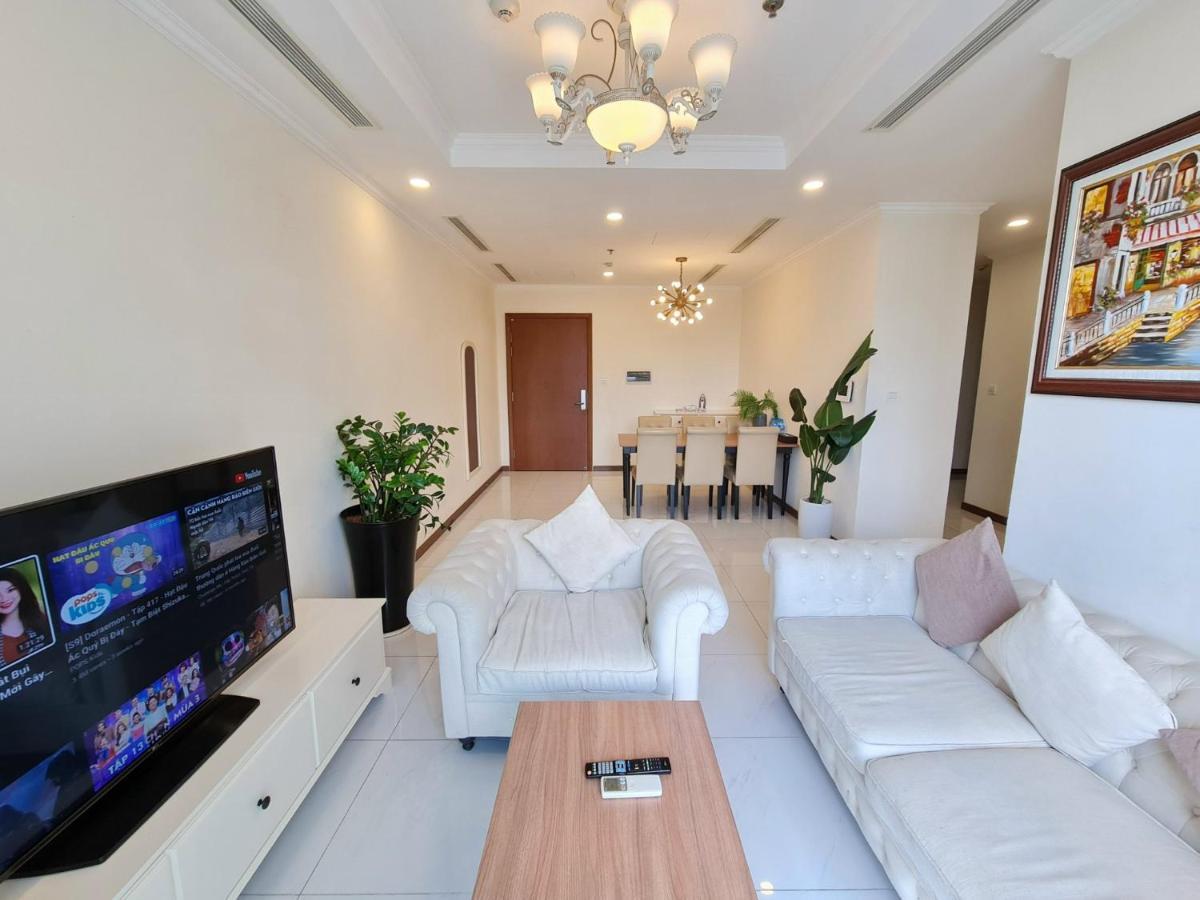 The Regal Residences At Vinhomes Central Park * Ho Chi Minh City