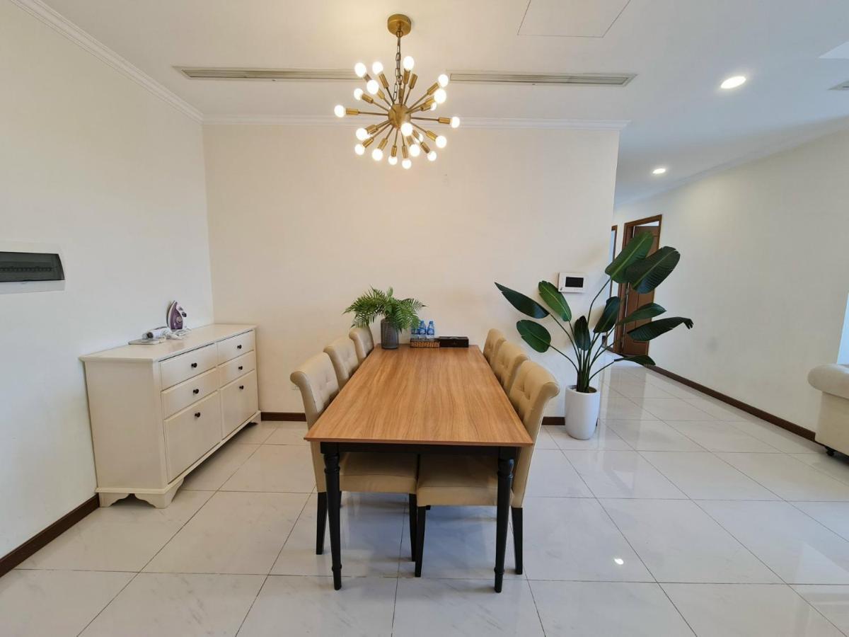 The Regal Residences At Vinhomes Central Park *