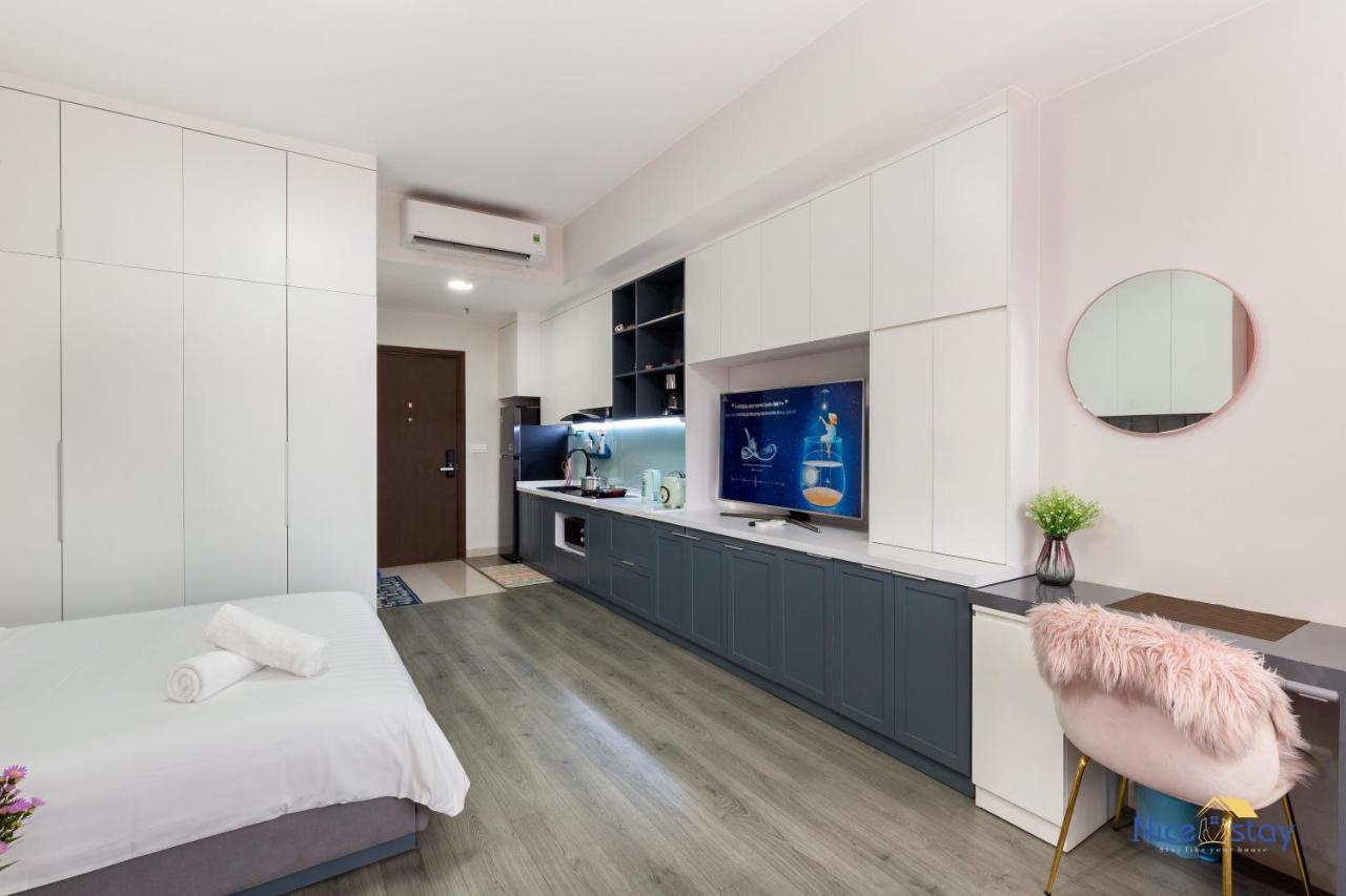 Airport - Botanica Premier - Ho Chi Minh City