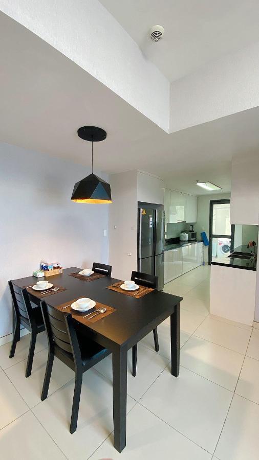 Monmon - Masteri Thao Dien - 3br - River & Landmark 81 View Apartment Ho Chi Minh City
