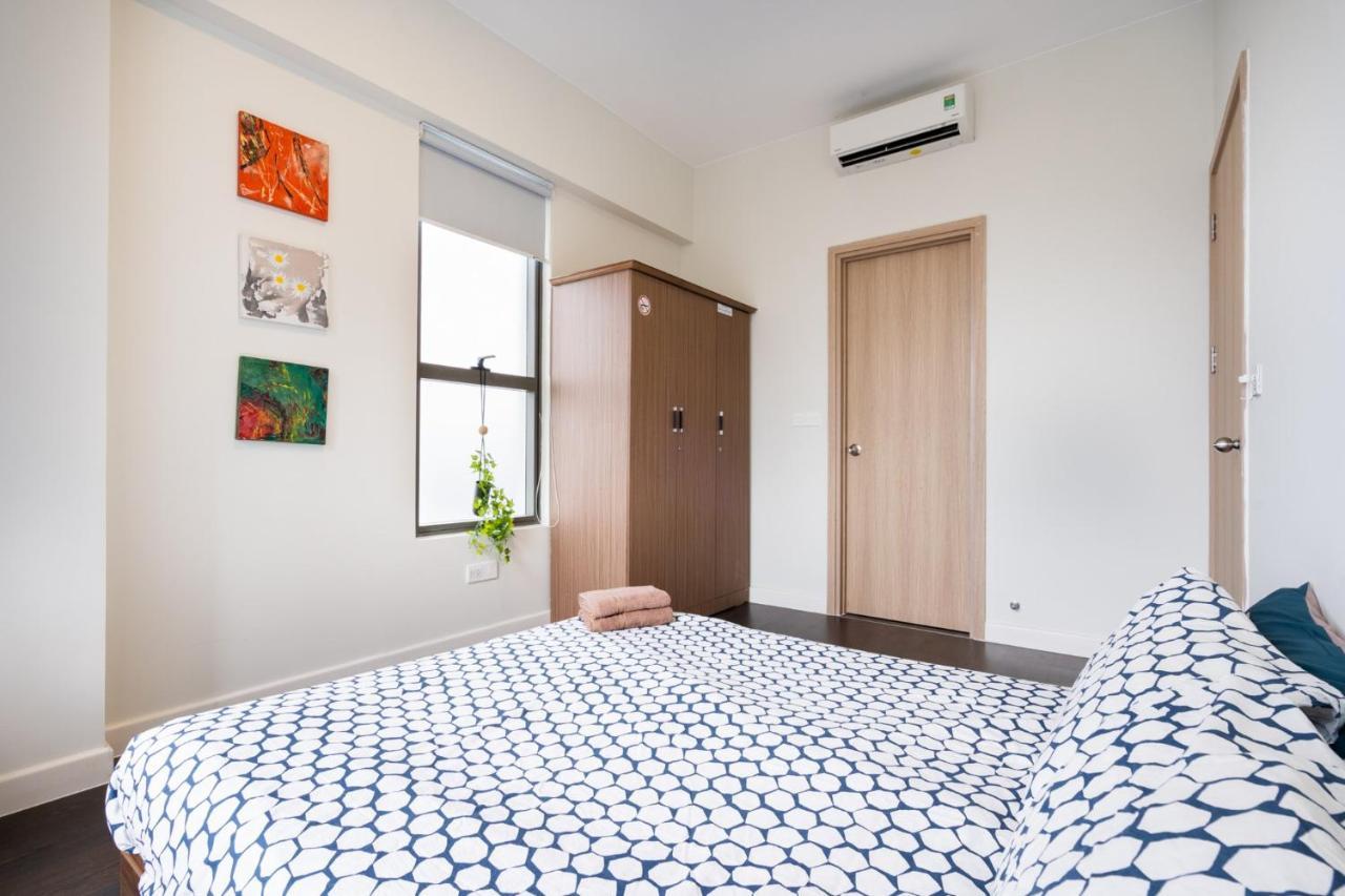 Apartment Tan Son Nhat Airport Botanica Premier, 2 Bedrooms, 2 Toilets Luxury Nearby Airport, Free Pool, Free Gym, Bbq Garden Ho Chi Minh City