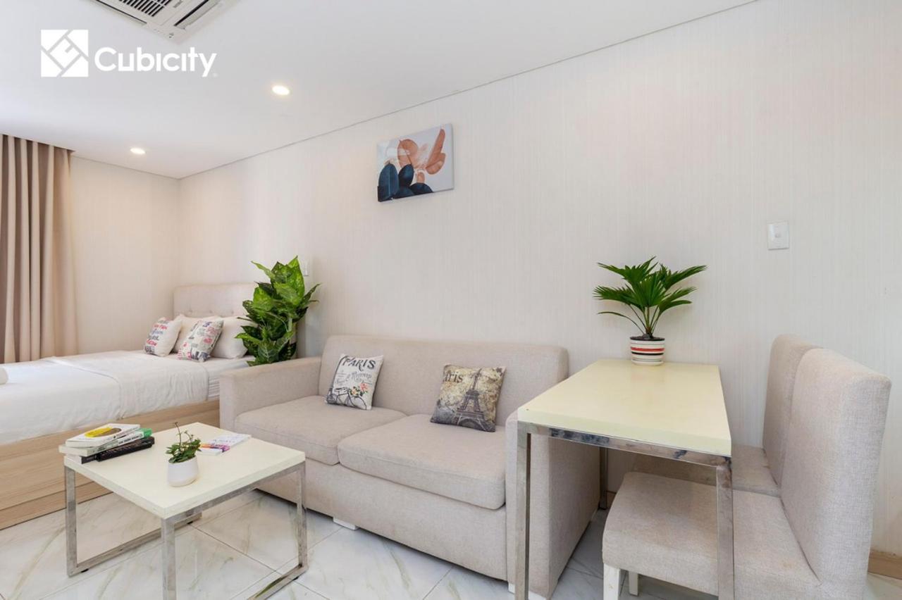 Cubicity Hidden House Apartment