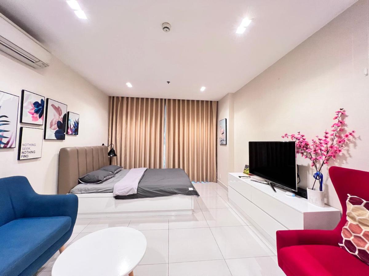 Apartment Sky Center Thap A Gan San Bay Tan Son Nhat