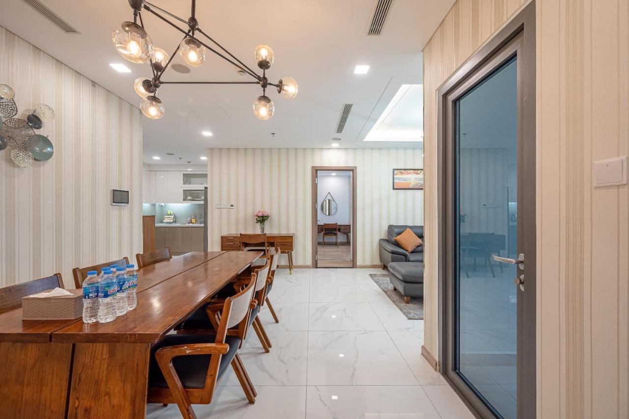 Panorama Suites Landmark 81 Apartment