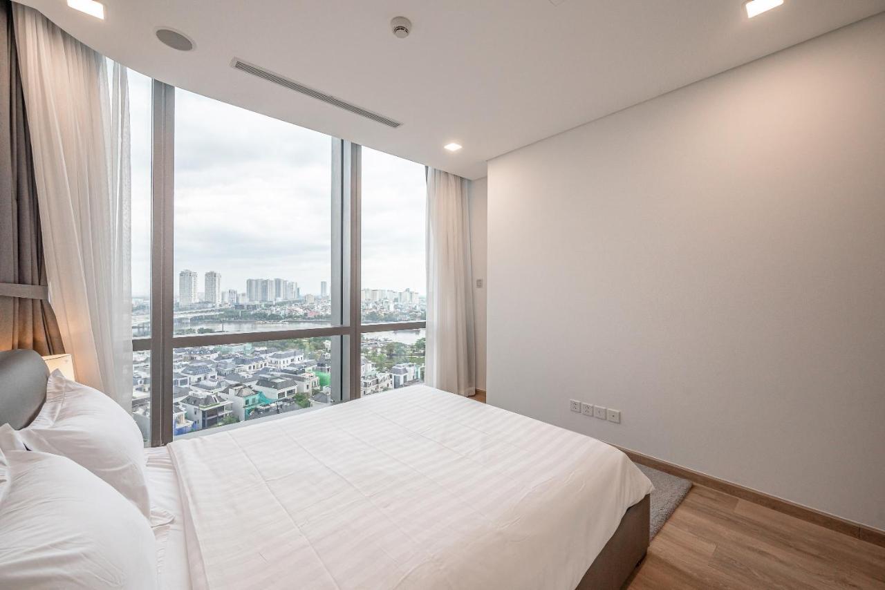 Panorama Suites Landmark 81 Apartment