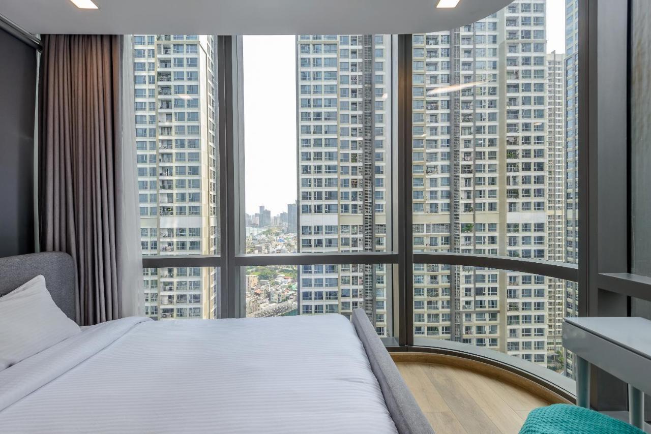 Panorama Suites Landmark 81 Apartment *