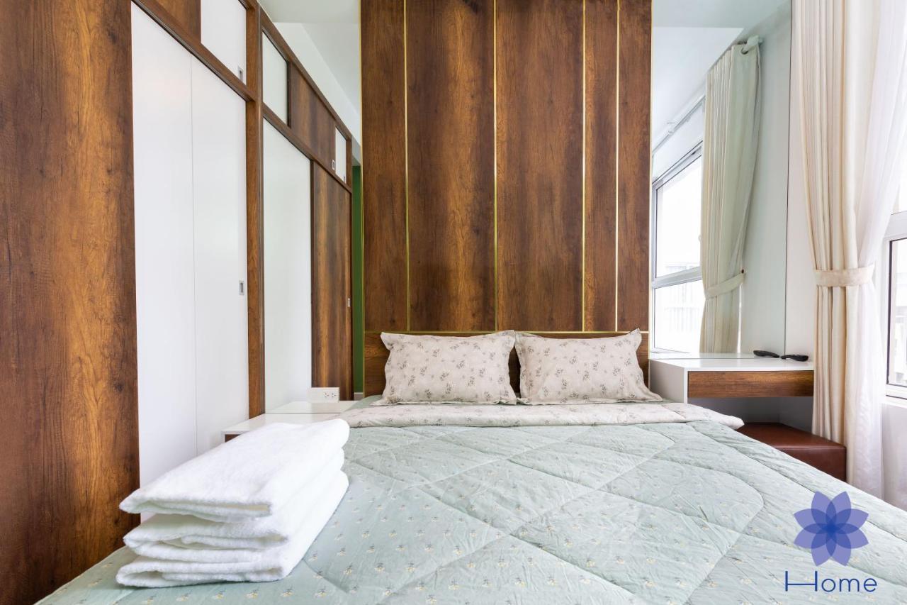 Ihome Furnished With Free Gym & Pool, Airport Pick-up Service * Ho Chi Minh City