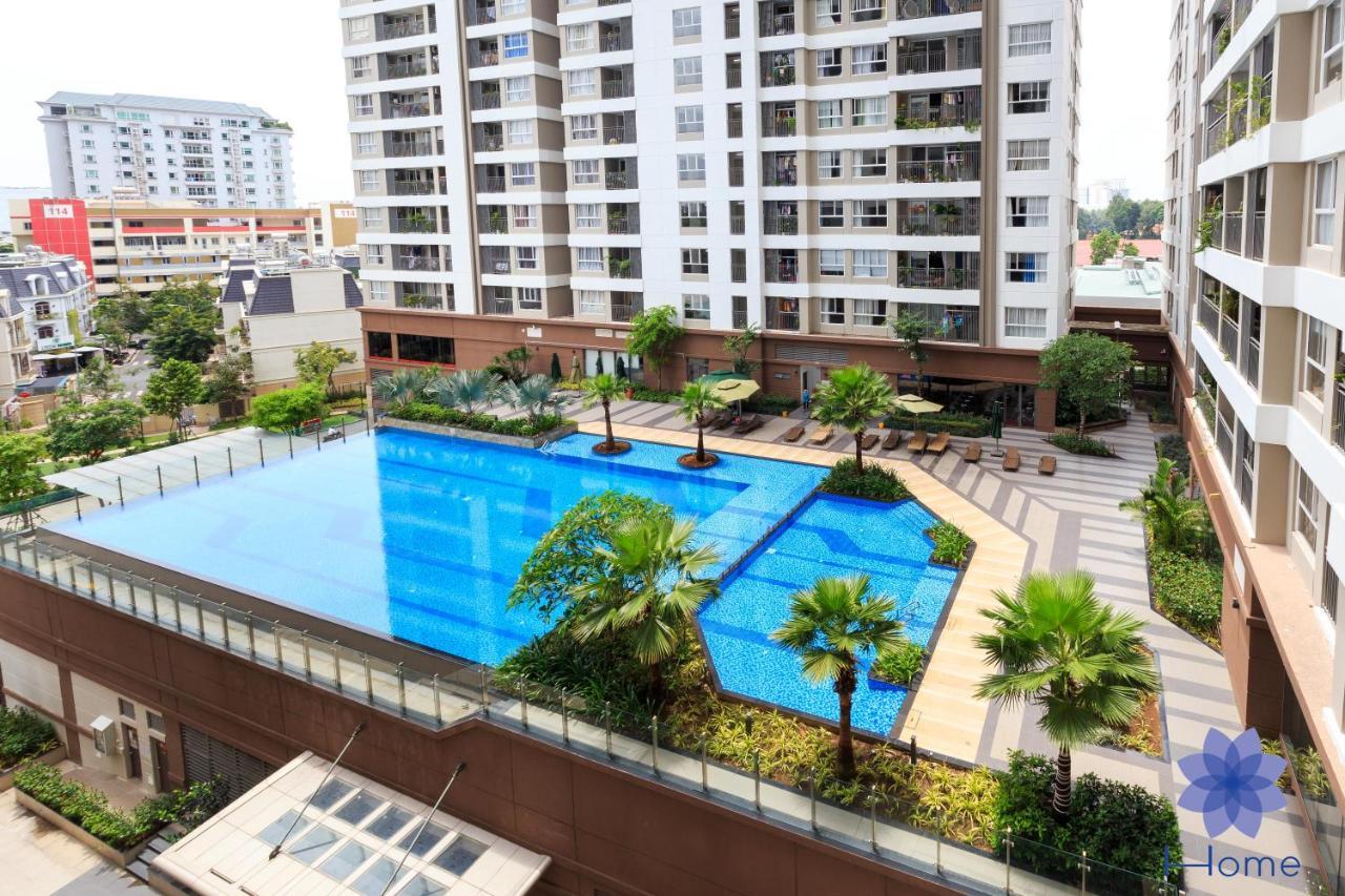Ihome Furnished With Free Gym & Pool, Airport Pick-up Service * Ho Chi Minh City