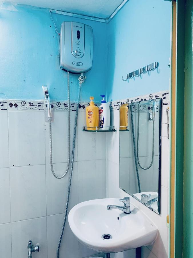 Old Saigon Apartment *