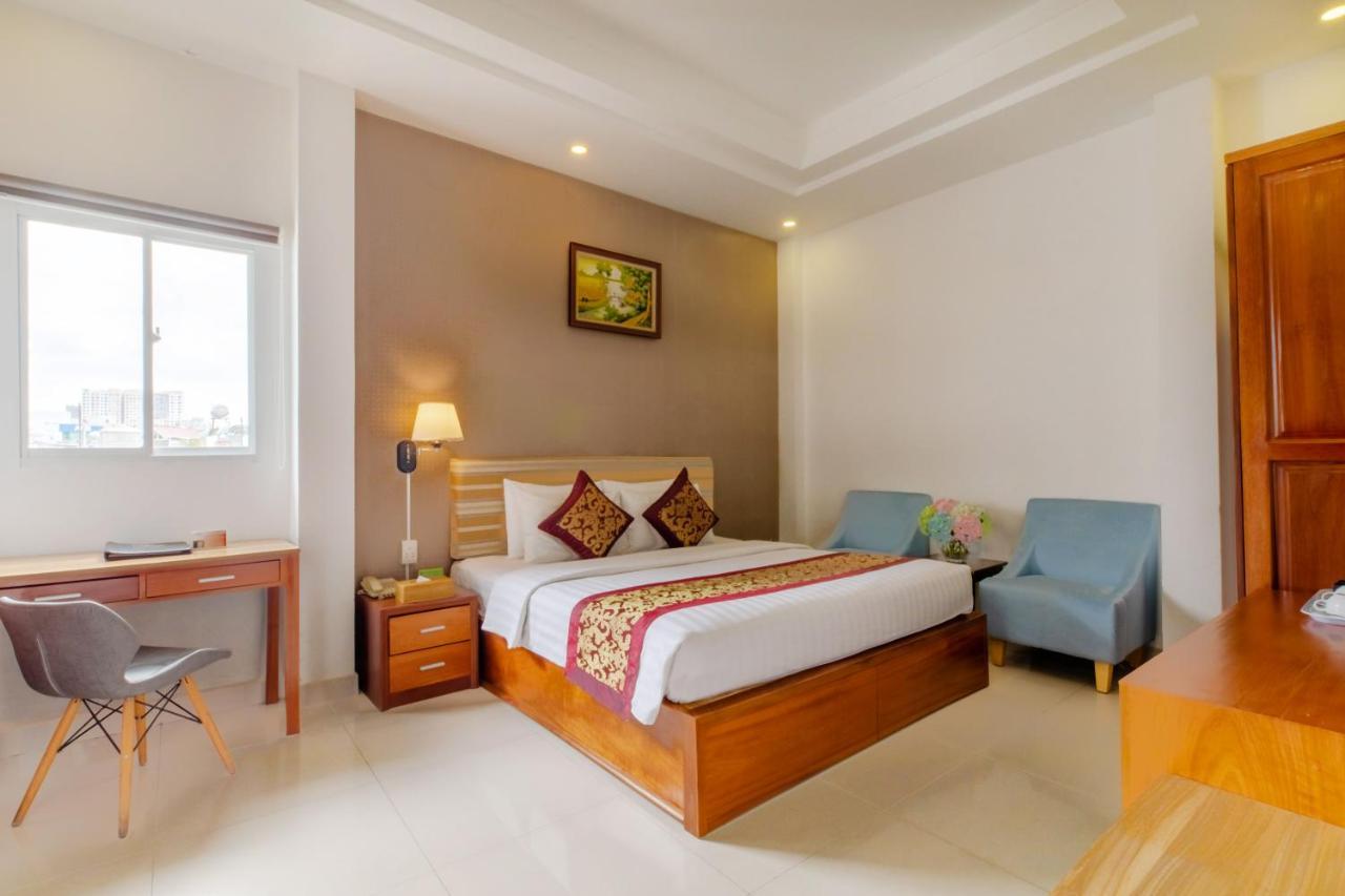 Airport Saigon - Gan Am Thuc Dem Cho Pham 3* Ho Chi Minh City