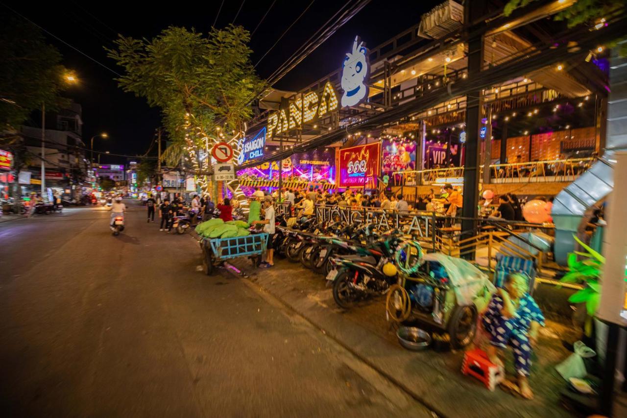 Hotel Airport Saigon - Gan Am Thuc Dem Cho Pham 3*