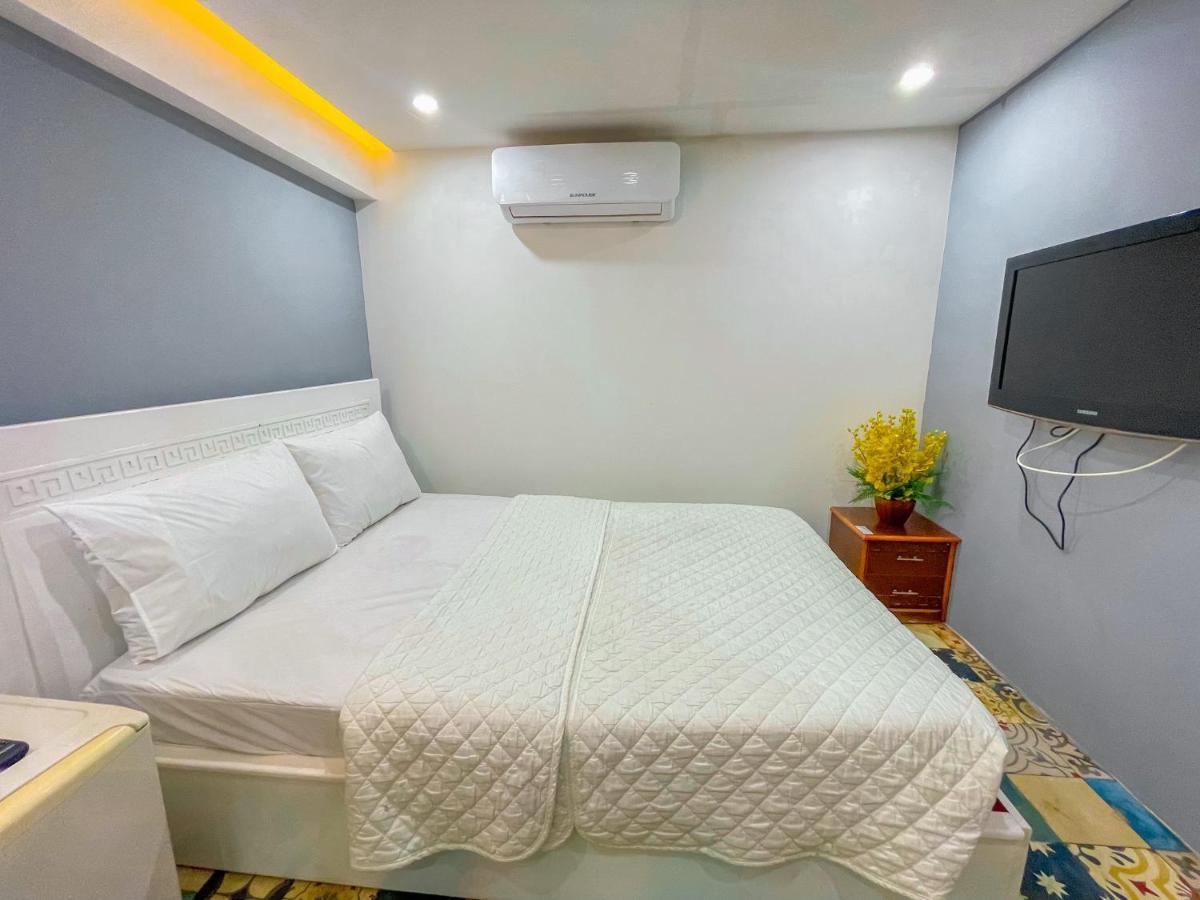 Vnd 2* Bandar Ho Chi Minh