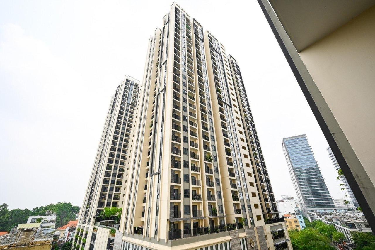 Qhome Dlux 2pn Ho Chi Minh City